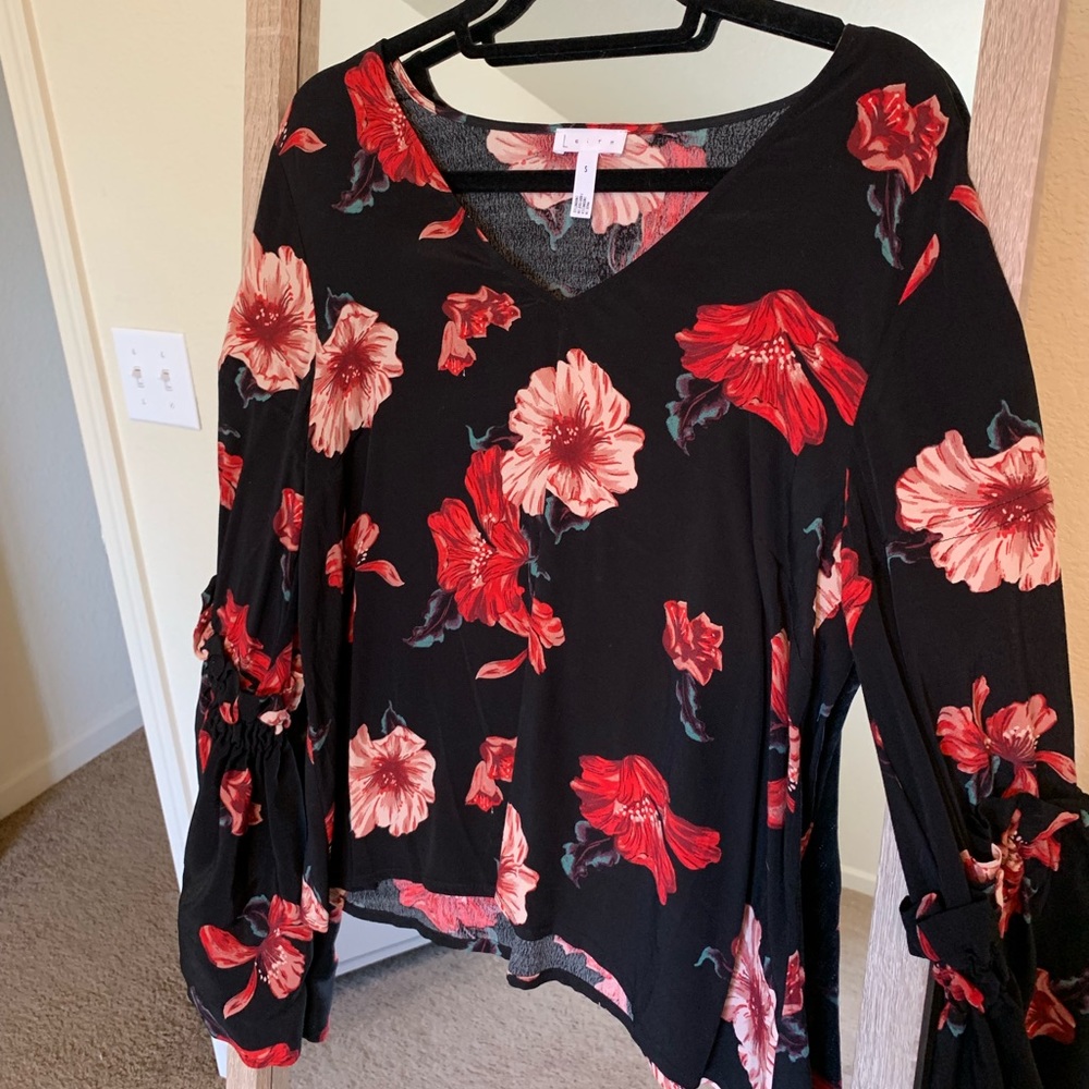 Leith Floral Print Top - Fall Colors 😍